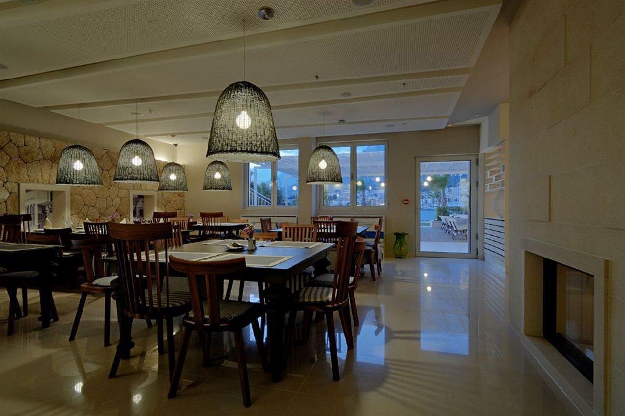 Hotel Osejava ماكارسكا المظهر الخارجي الصورة